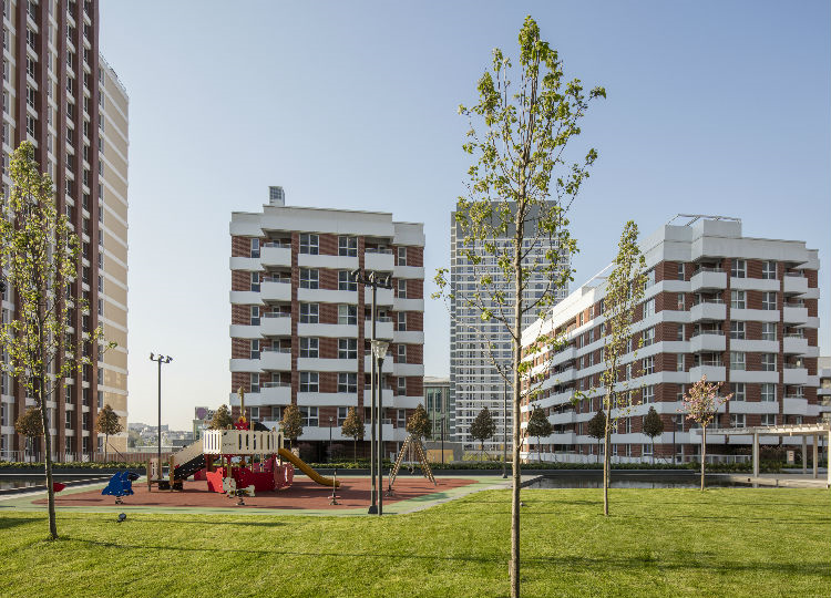 Social Facilities And Loft/Tower Apartments, Luxury Residences