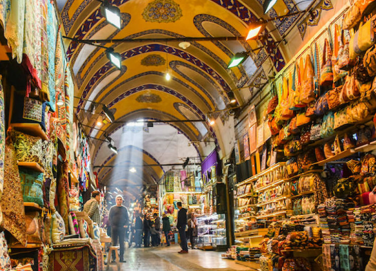 Grand Bazaar (Kapalıçarşı)